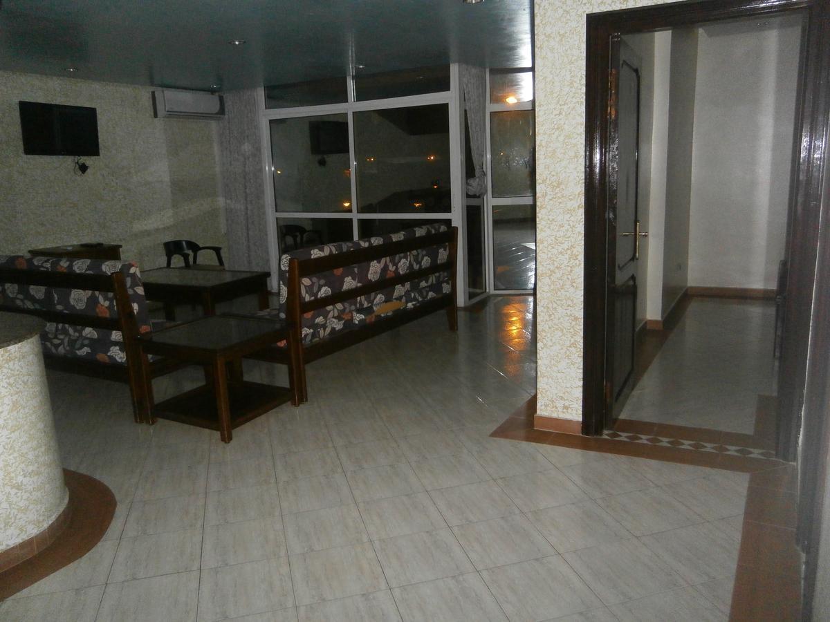 Residence Touristique Ibn Rochd Asilah Bagian luar foto