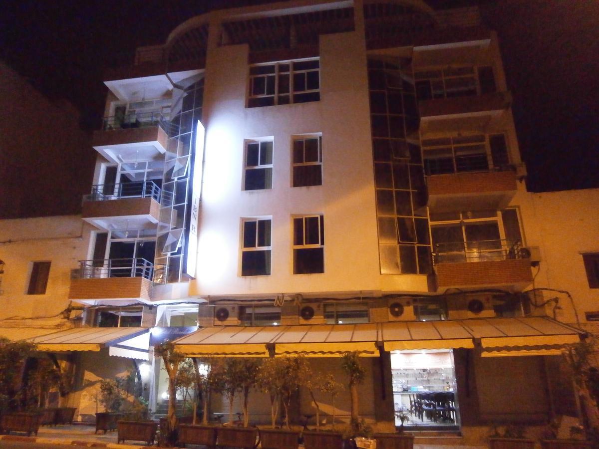 Residence Touristique Ibn Rochd Asilah Bagian luar foto
