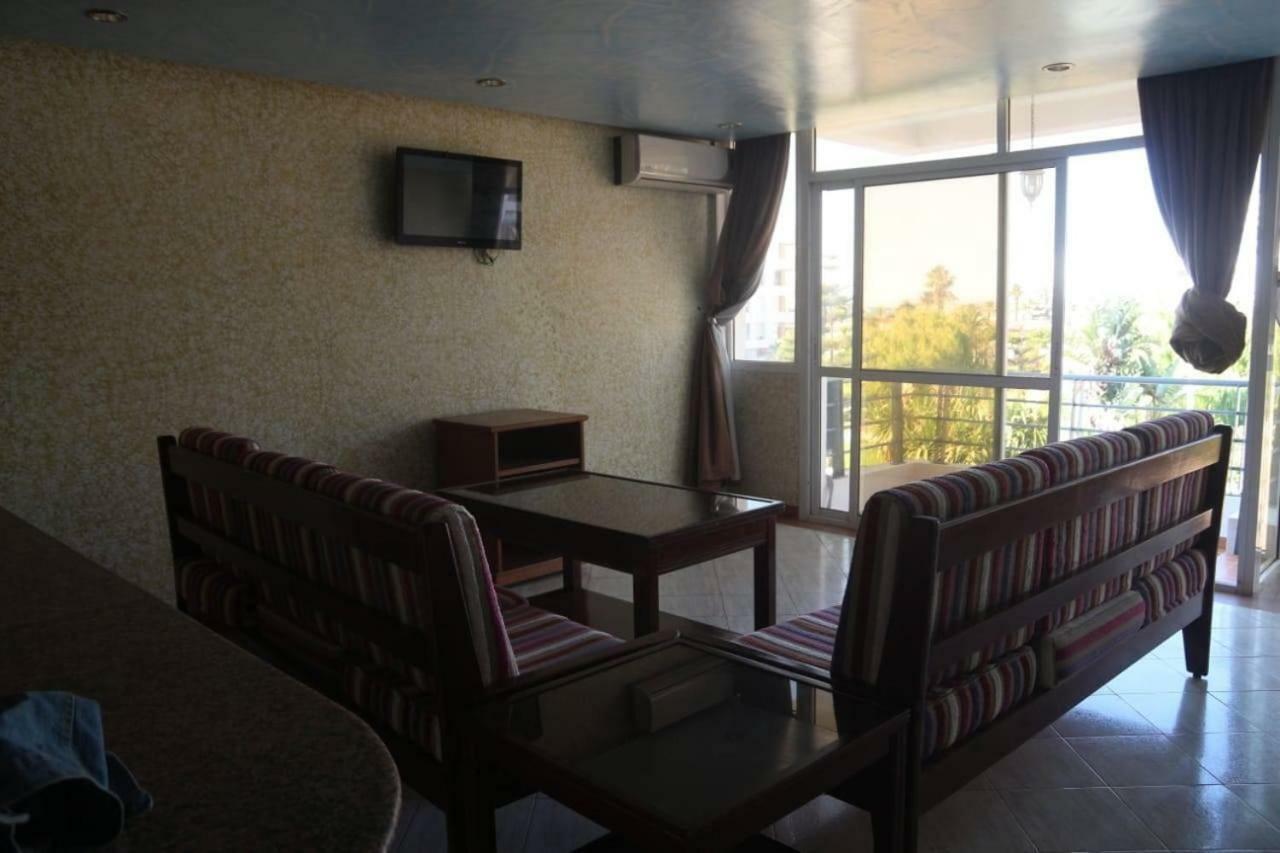Residence Touristique Ibn Rochd Asilah Bagian luar foto